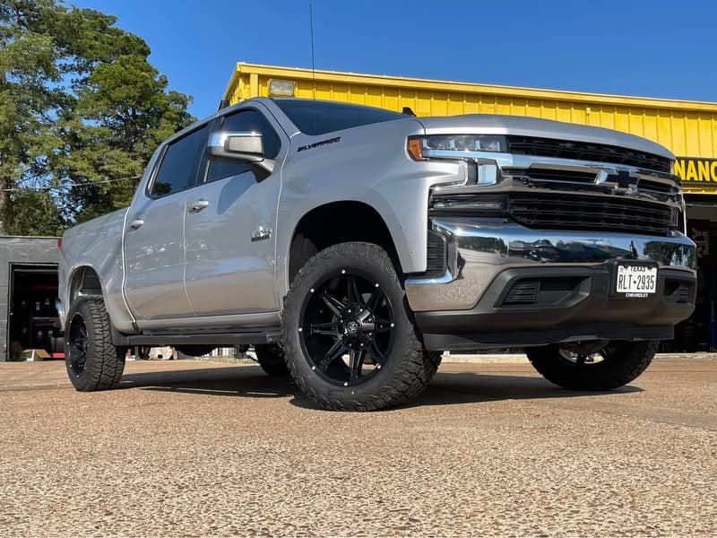 Silver Silverado wheel and tire build